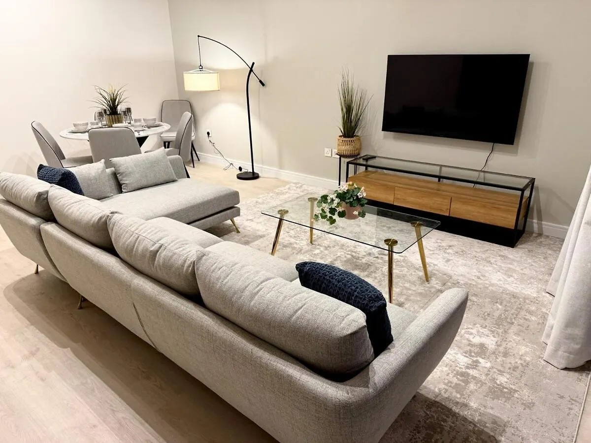 Upgraded Brand New Apartment Downtown Dubai United Arab Emirates
