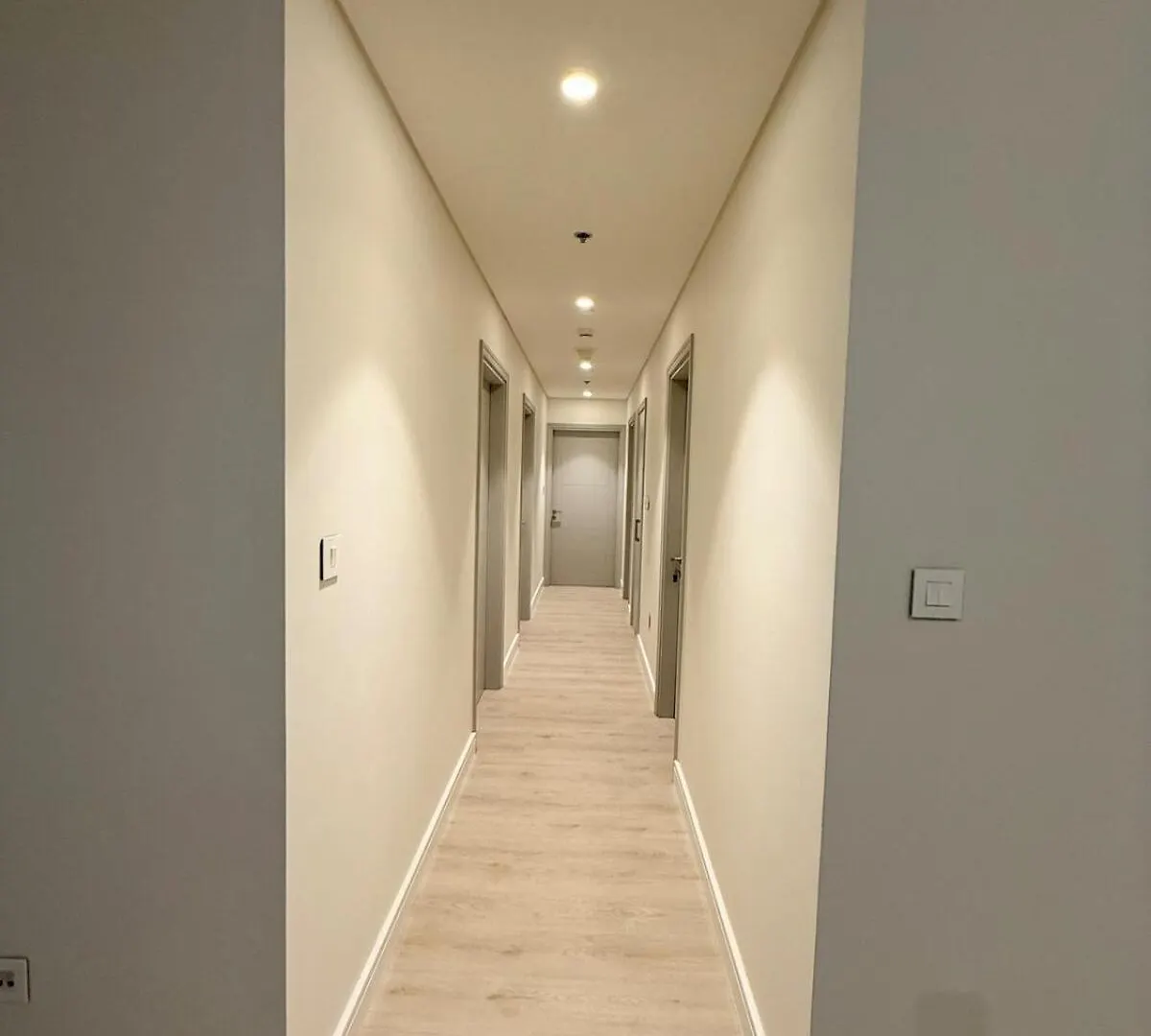 Upgraded Brand New Apartment Downtown Dubai