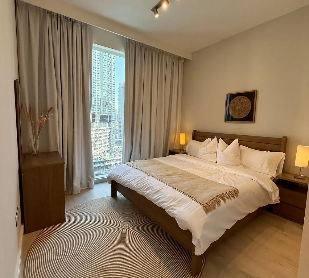 Upgraded Brand New Apartment Downtown Dubai 0*,
